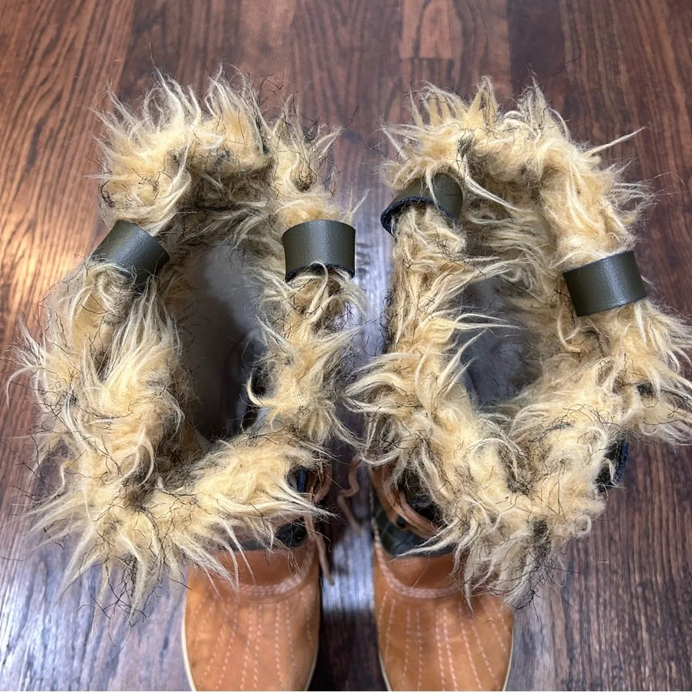 Sorel Tofino Women Sz 9 Lace-Up Boots Winter Camel/Green